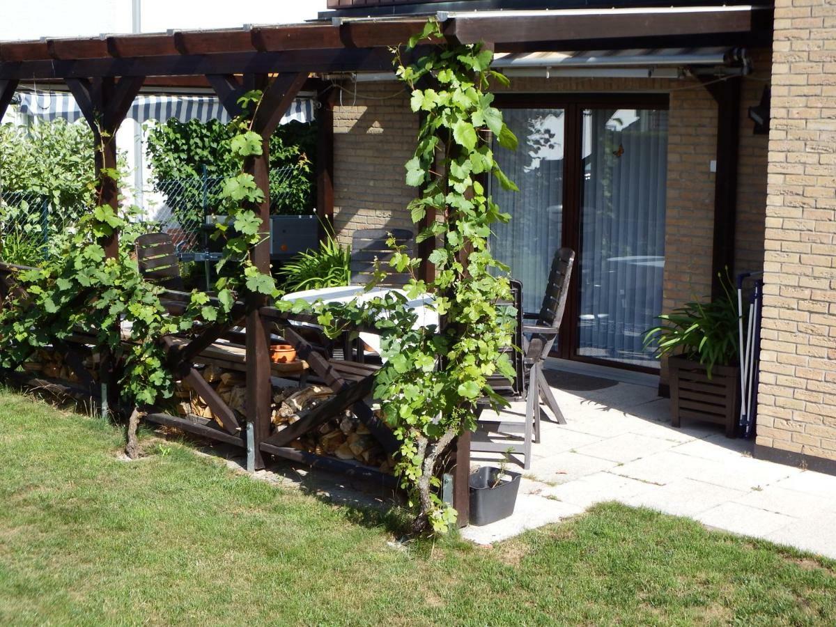 Nette Ferienwohnung Mit Eigenem Eingang Und Sonnenterrasse Idstein Exteriér fotografie
